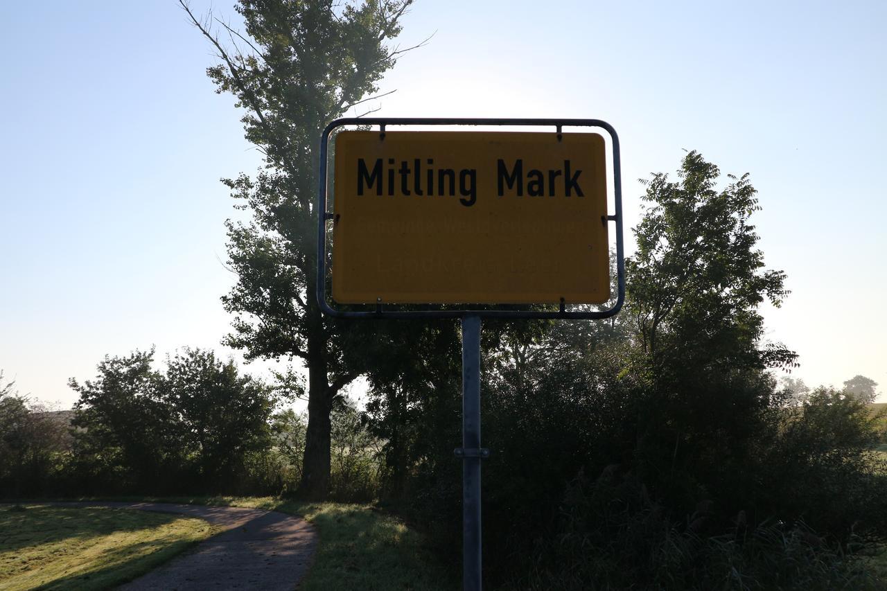 Faehrhaus Mitling Mark Westoverledingen Экстерьер фото
